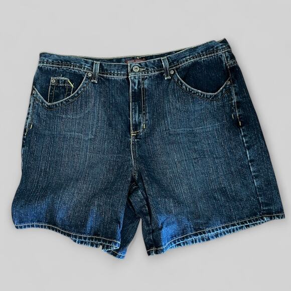 Vtg Faded Glory Shorts Womens 18 Y2K High Waist Denim Blue Jean Long 7" Inseam - Picture 1 of 6